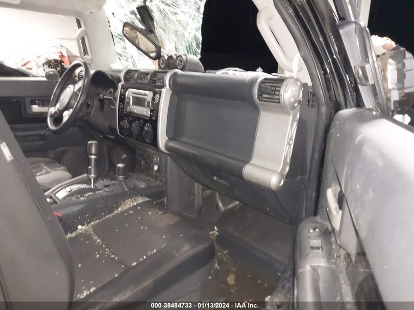 2014 TOYOTA FJ CRUISER JTEBU4BF6EK175947
