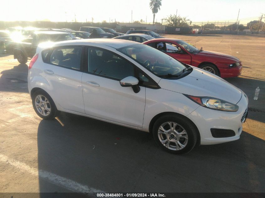 2015 FORD FIESTA SE - 3FADP4EJ1FM179585