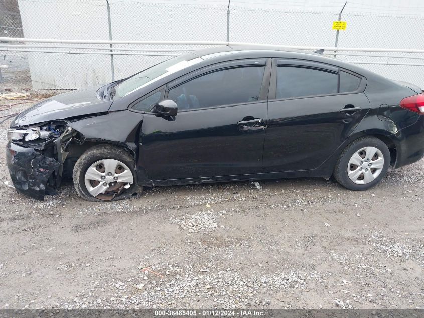 3KPFK4A70HE026818 | 2017 KIA FORTE