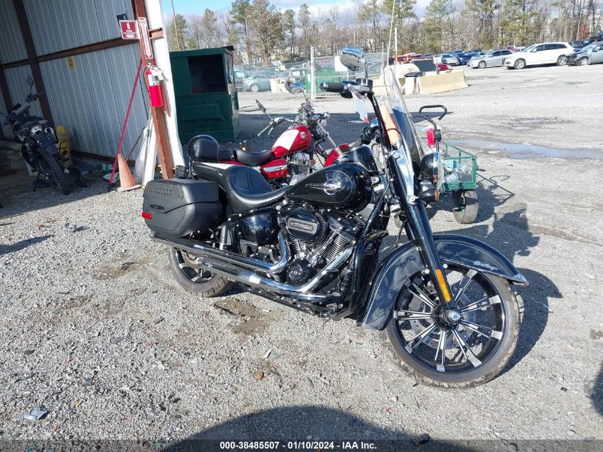 1HD1YAJ11JC068865 HARLEY-DAVIDSON FLHC HERITAGE CLASSIC 2018