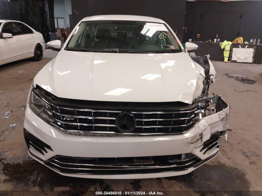 2016 VOLKSWAGEN PASSAT 1.8T R-LINE - 1VWAT7A36GC047973