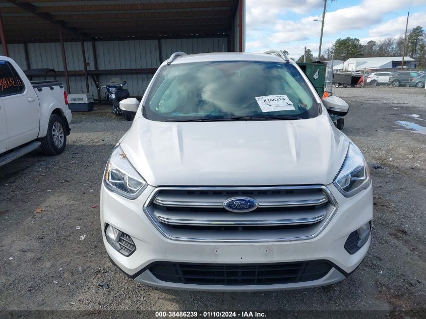 1FMCU0J92HUD05675 2017 FORD ESCAPE, photo no. 12