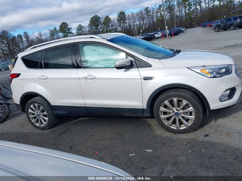 1FMCU0J92HUD05675 2017 FORD ESCAPE, photo no. 13