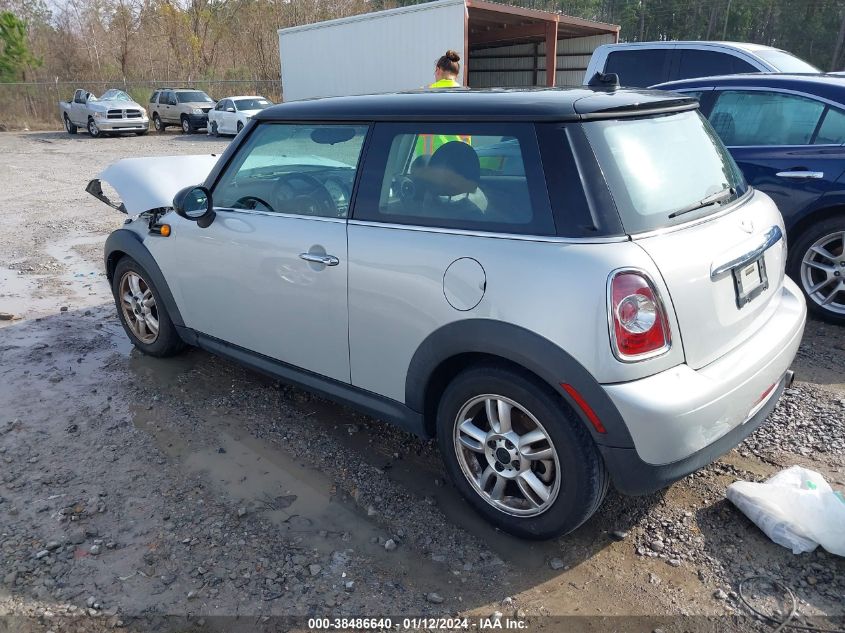 2013 MINI HARDTOP COOPER - WMWSU3C53DT548095