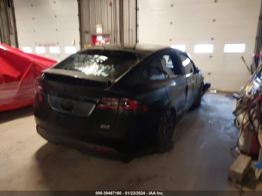 2022 TESLA MODEL X PLAID TRI MOTOR ALL-WHEEL DRIVE - 7SAXCBE68NF333332