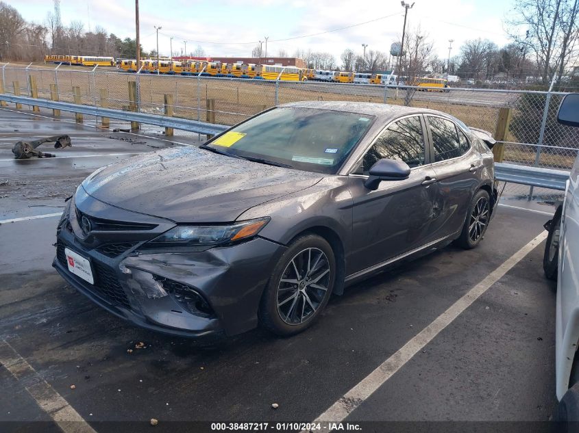 2021 TOYOTA CAMRY SE/SE NIGHT SHADE - 4T1G11AK1MU605057