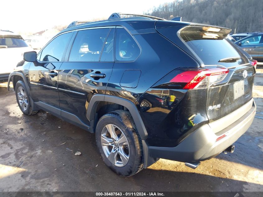 2022 TOYOTA RAV4 XLE - 2T3P1RFV1NC259197