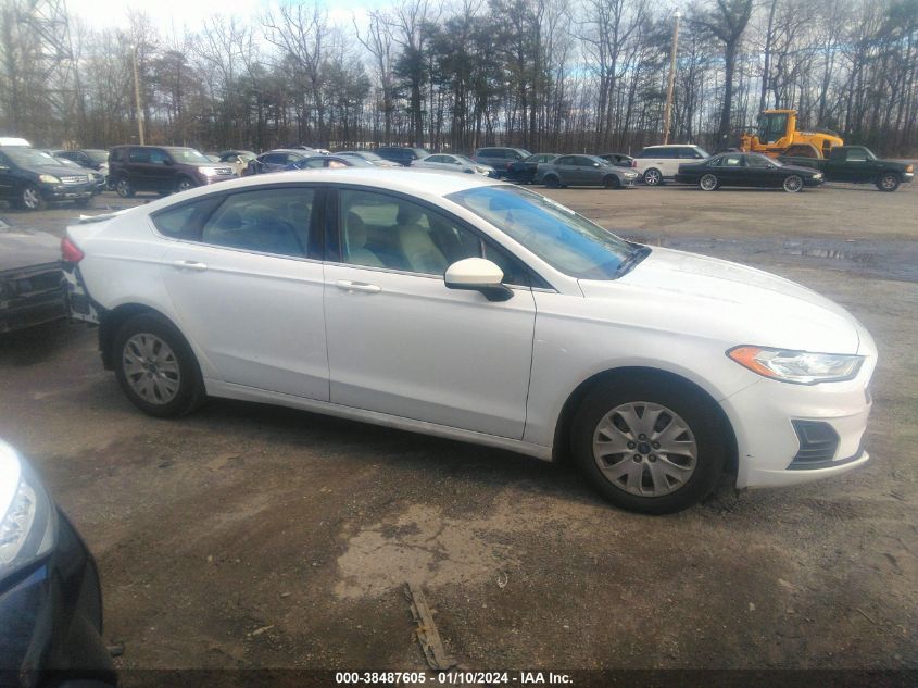 2019 FORD FUSION S - 3FA6P0G77KR111727