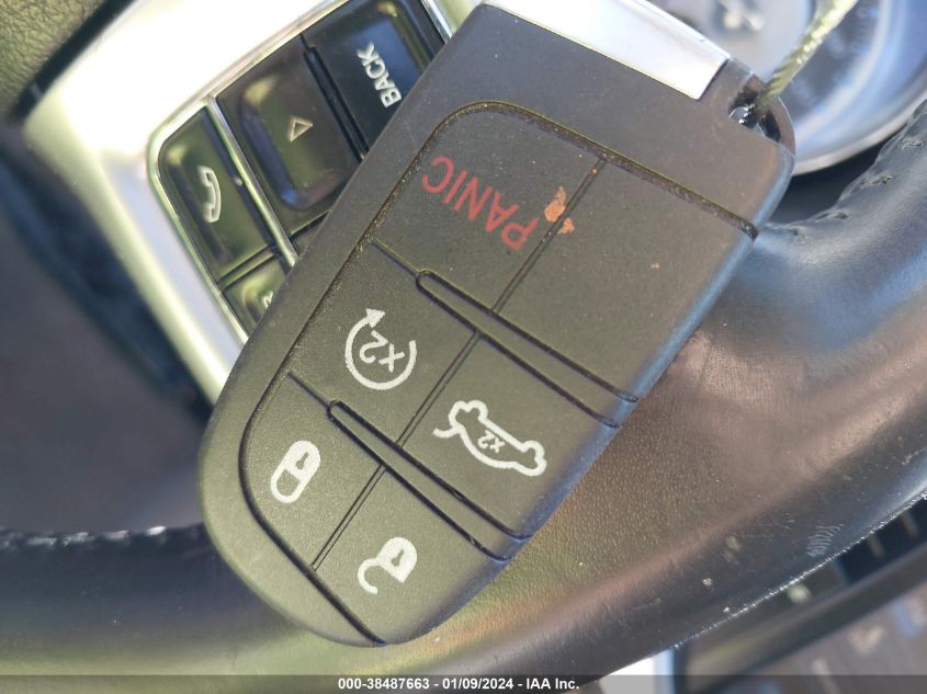 2014 CHRYSLER 300 - 2C3CCAAG1EH275955
