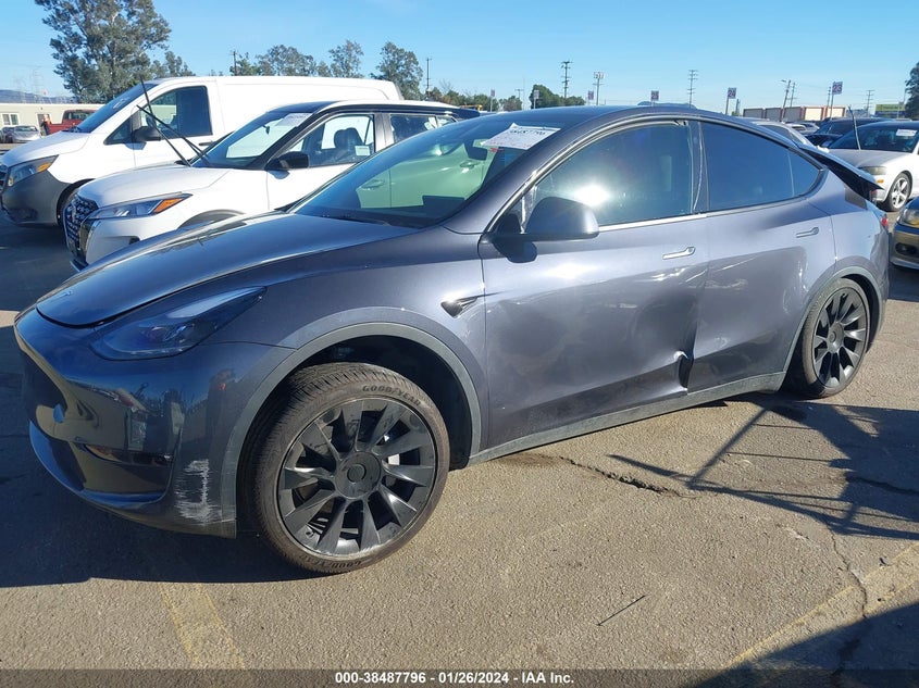VIN 7SAYGDEE1PF591805 2023 TESLA MODEL Y AWD/LONG RANGE DUAL MOTOR ALL-WHEEL DRIVE