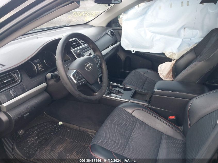 2015 TOYOTA CAMRY SE - 4T1BF1FK4FU488520