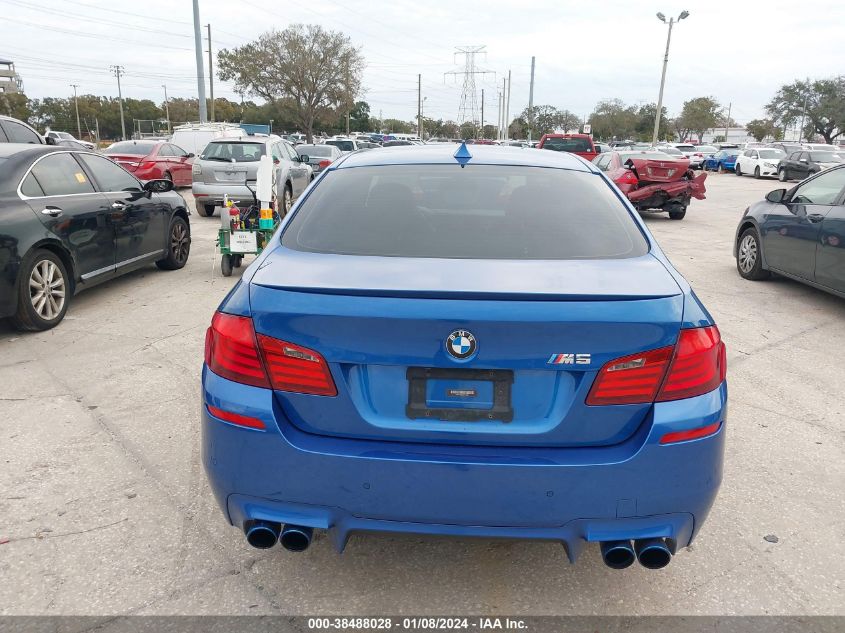 2013 BMW M5 WBSFV9C52DC772441
