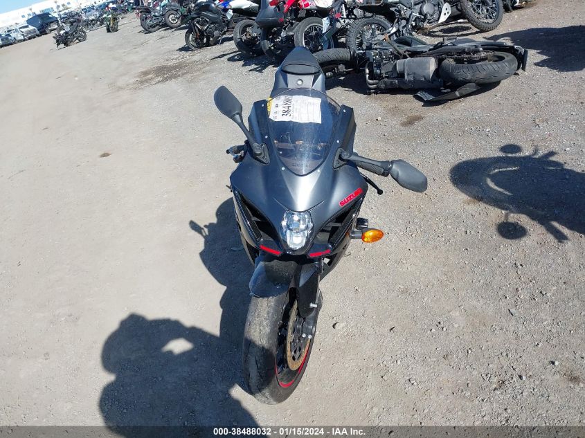2019 SUZUKI GSX-R1000 JS1DM11F1K7100031