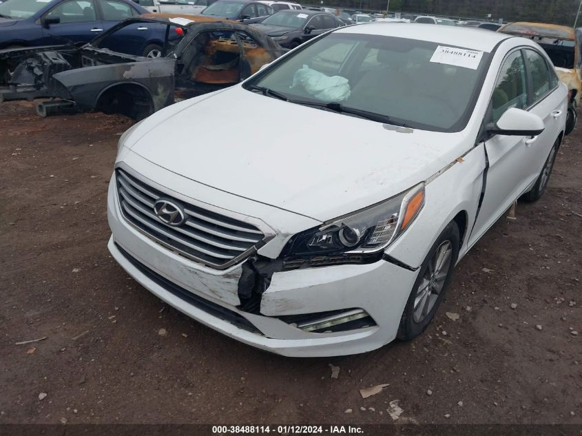 2015 HYUNDAI SONATA SE - 5NPE24AF2FH169345