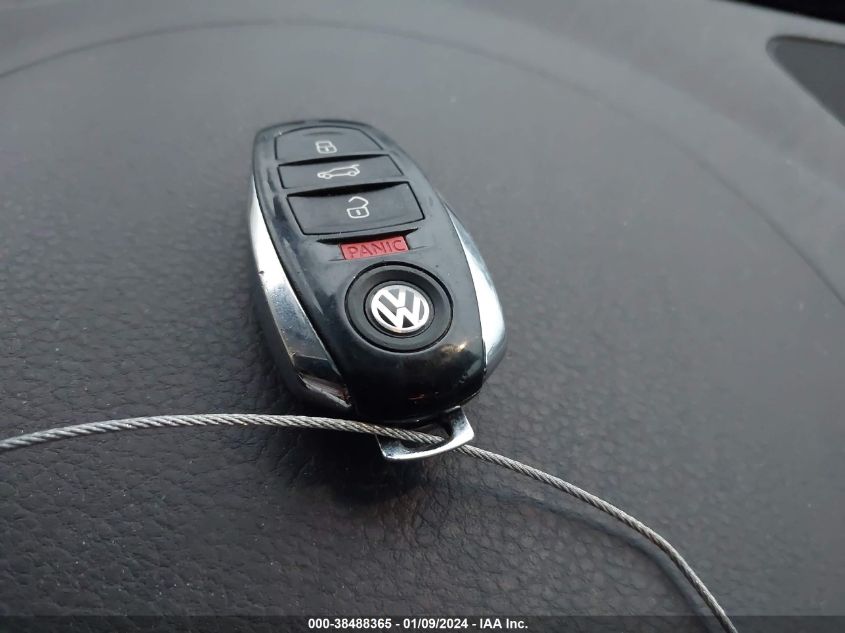 2013 VOLKSWAGEN TOUAREG TDI LUX - WVGEP9BP8DD006073