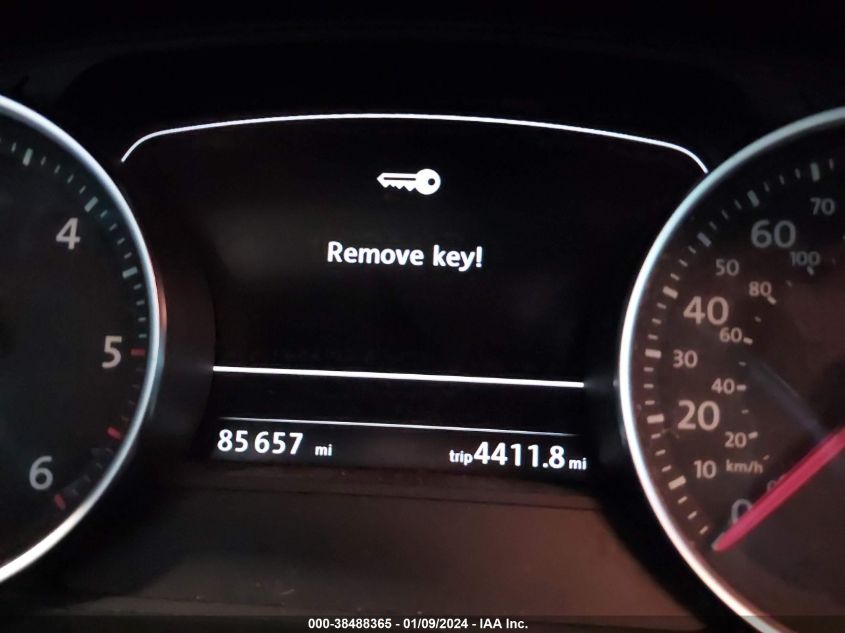 2013 VOLKSWAGEN TOUAREG TDI LUX - WVGEP9BP8DD006073