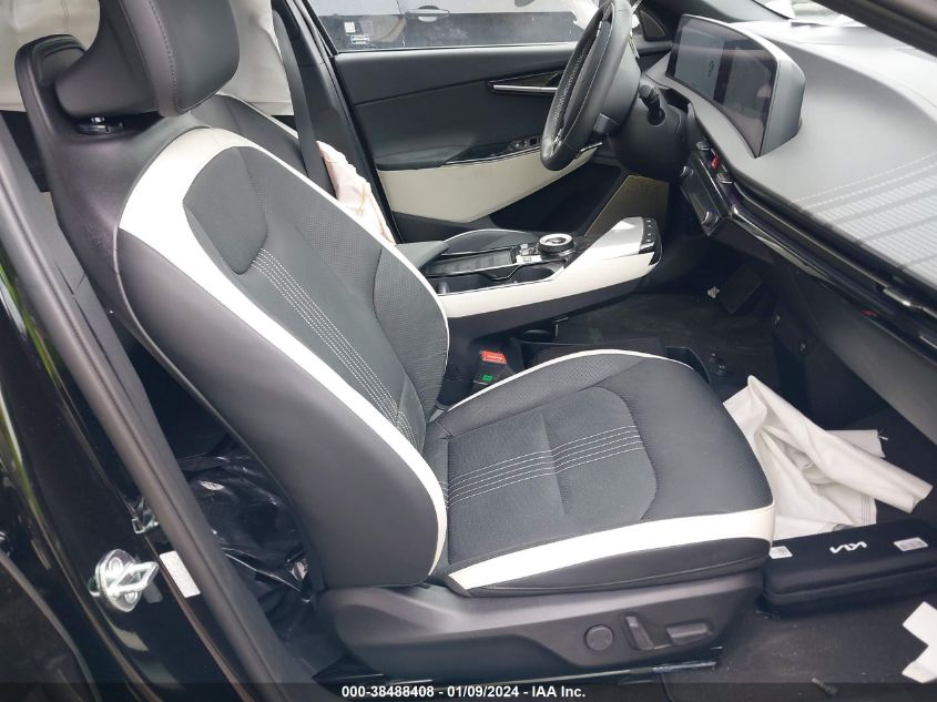 2023 KIA EV6 GT-LINE - KNDC44LA0P5136199