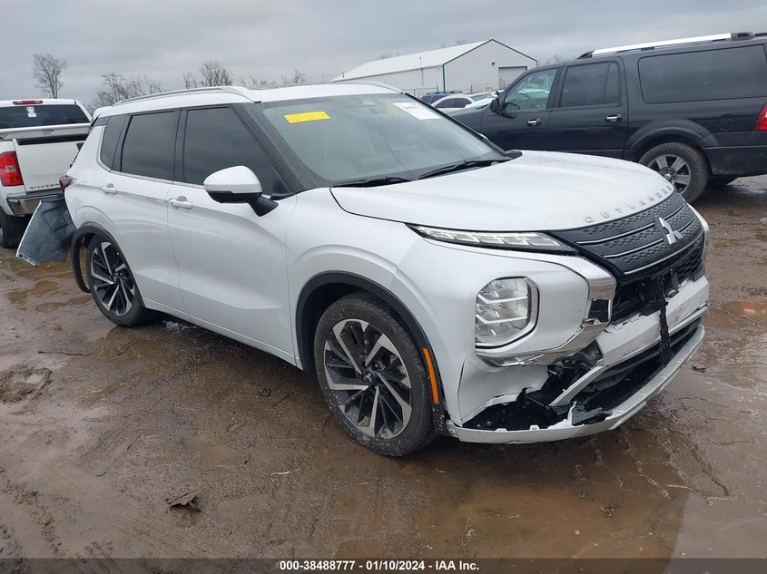 MITSUBISHI OUTLANDER SEL 2.5 2WD 2024