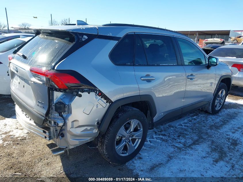 2022 TOYOTA RAV4 XLE - 4T3RWRFV5NU052062