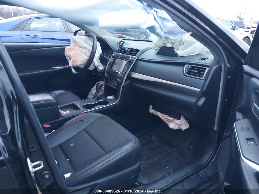 2015 TOYOTA CAMRY SE - 4T1BF1FK1FU487969
