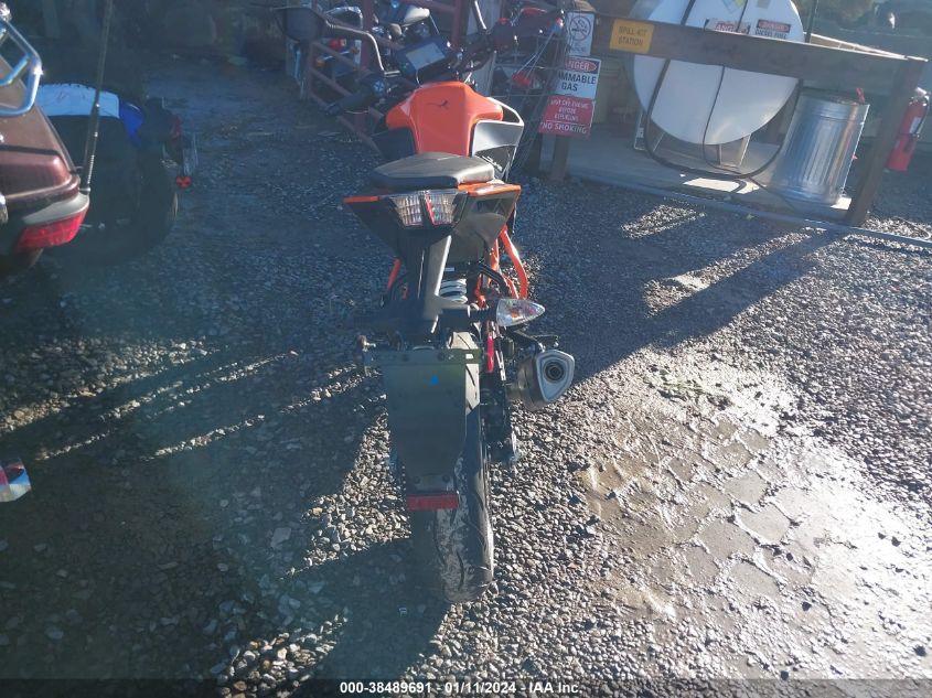 2023 KTM 390 DUKE MD2JPJ409PN211155