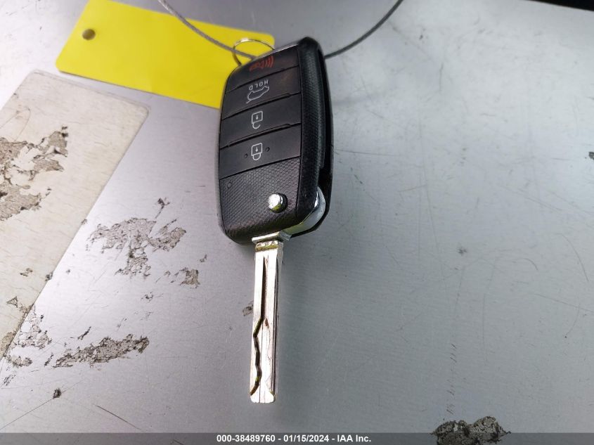2016 KIA SOUL - KNDJN2A26G7861976