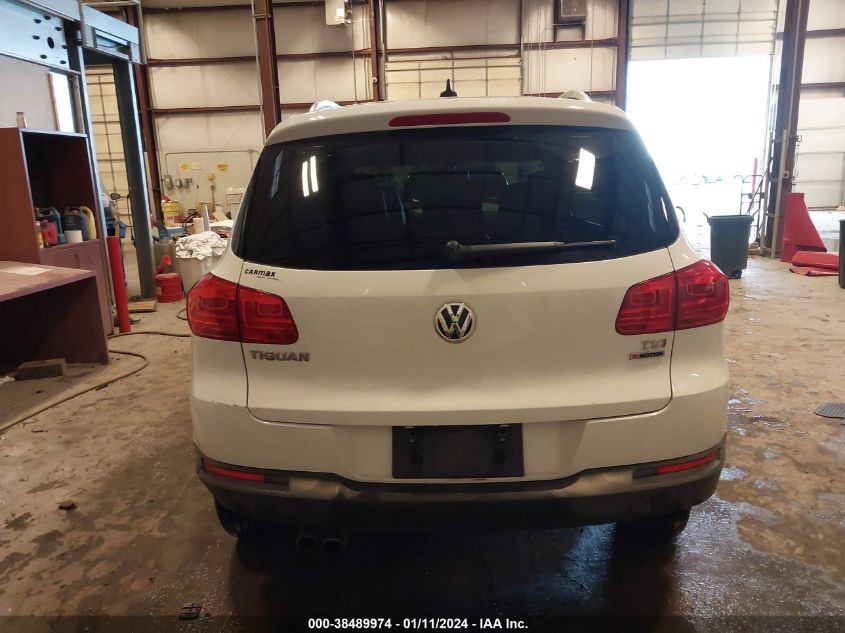 2017 VOLKSWAGEN TIGUAN WOLFSBURG - WVGSV7AX5HK009741