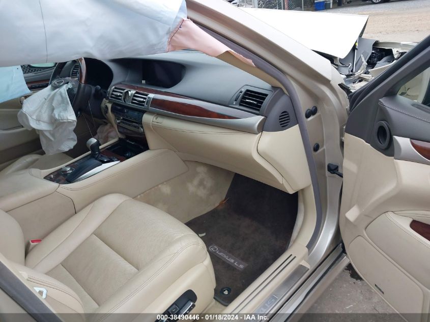 2014 LEXUS LS 460 JTHBL5EF3E5132415