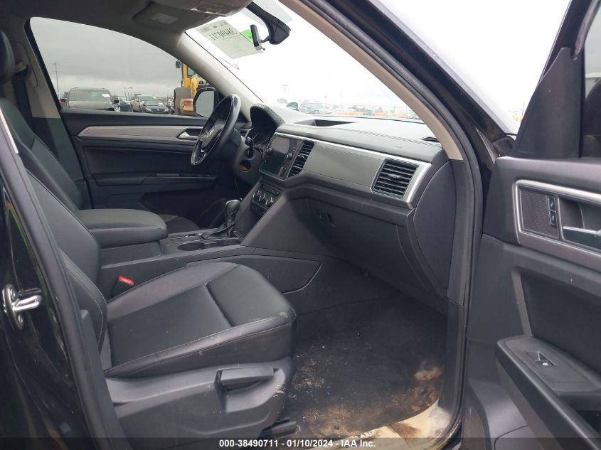 2018 VOLKSWAGEN ATLAS SE - 1V2CR2CA9JC566403