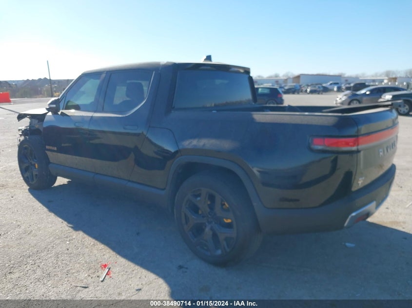 VIN 7FCTGAAA7NN014889 2022 RIVIAN R1T ADVENTURE