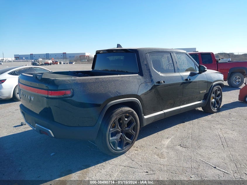 VIN 7FCTGAAA7NN014889 2022 RIVIAN R1T ADVENTURE