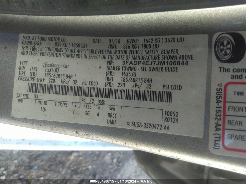 VIN 3FADP4EJ7JM106844 2018 FORD FIESTA SE