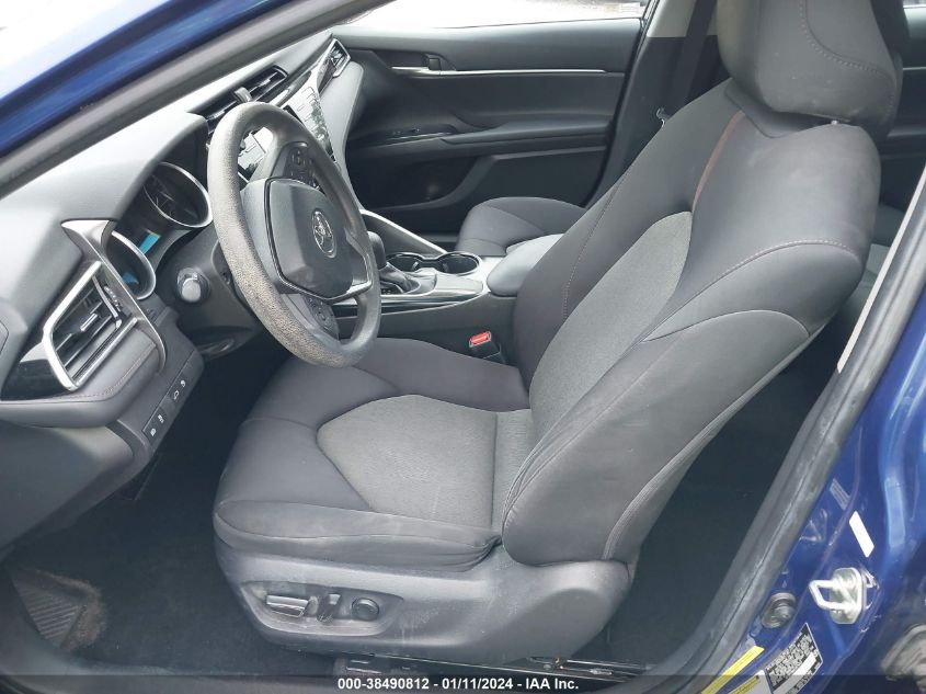 2018 TOYOTA CAMRY LE - 4T1B11HK0JU574203