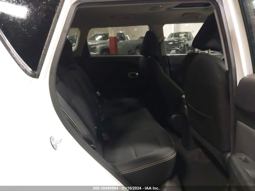 2015 KIA SOUL + - KNDJP3A59F7117734