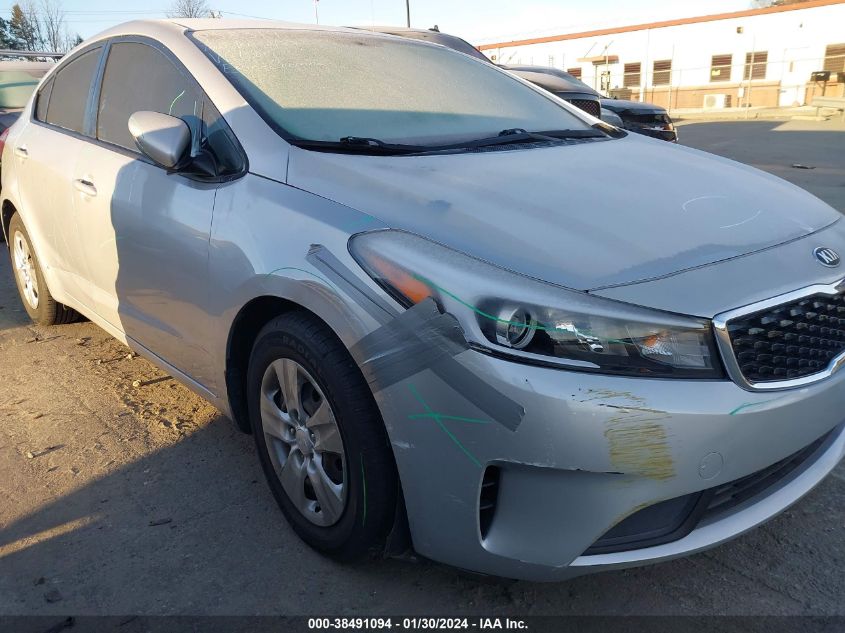 2018 KIA FORTE LX - 3KPFL4A77JE281405