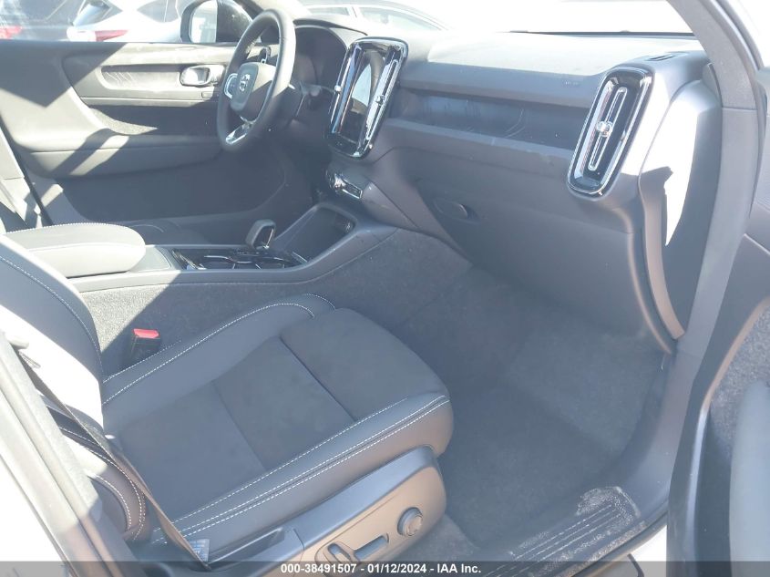 2023 VOLVO C40 RECHARGE PURE ELECTRIC TWIN PLUS - YV4ED3GL6P2064308