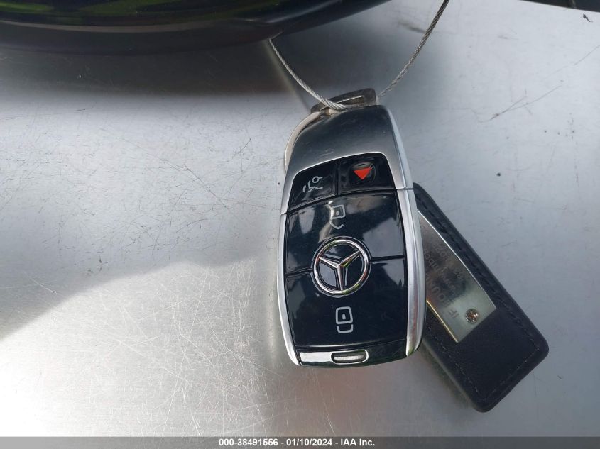 2020 MERCEDES-BENZ S 560 WDDUG8DBXLA521352