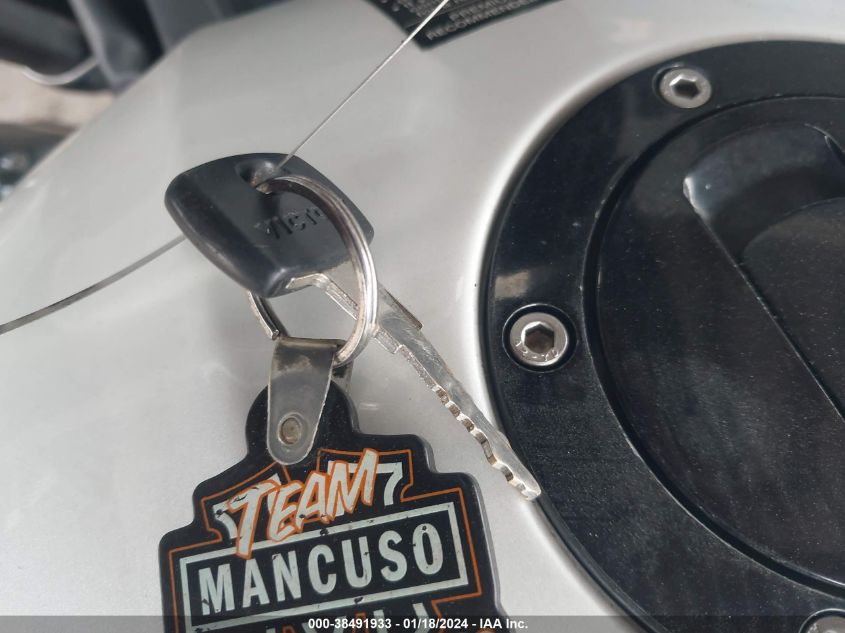 2017 VICTORY MOTORCYCLES MAGNUM X-1 5VPXMXAA0H3058303