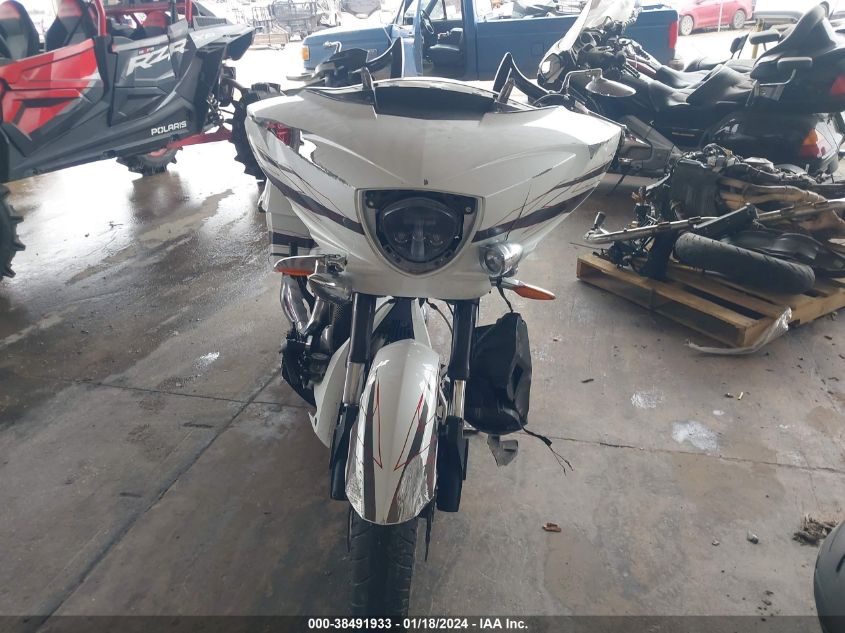 2017 VICTORY MOTORCYCLES MAGNUM X-1 5VPXMXAA0H3058303