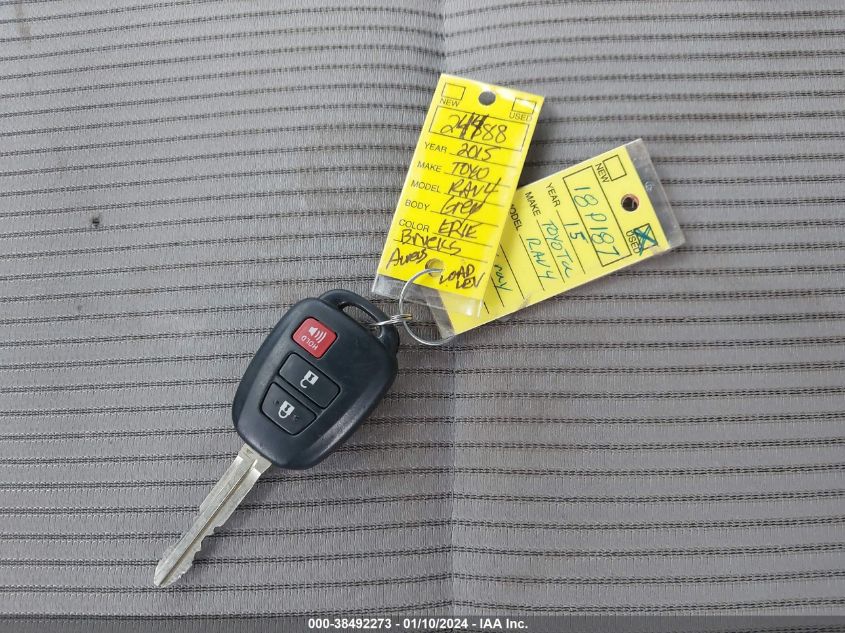 2015 TOYOTA RAV4 XLE - 2T3RFREV4FW366496