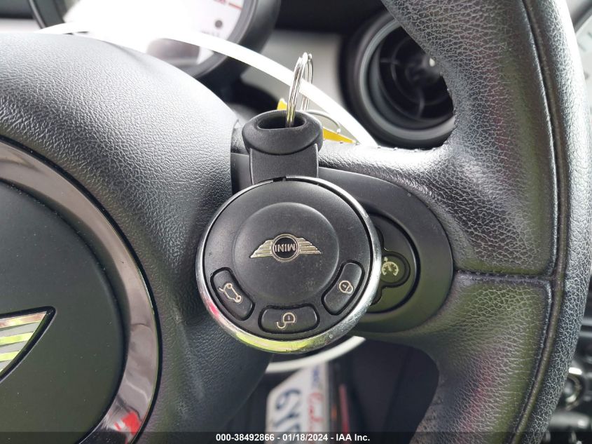 2013 MINI HARDTOP COOPER - WMWSU3C57DT549170