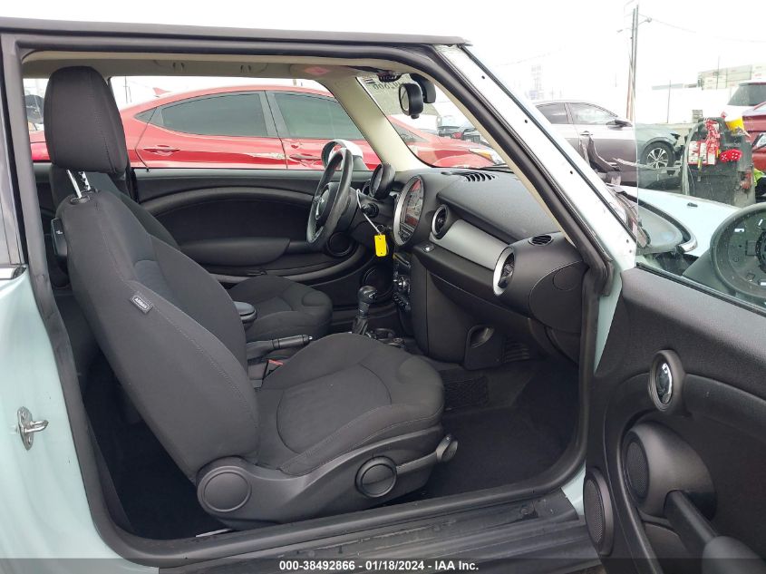 2013 MINI HARDTOP COOPER - WMWSU3C57DT549170