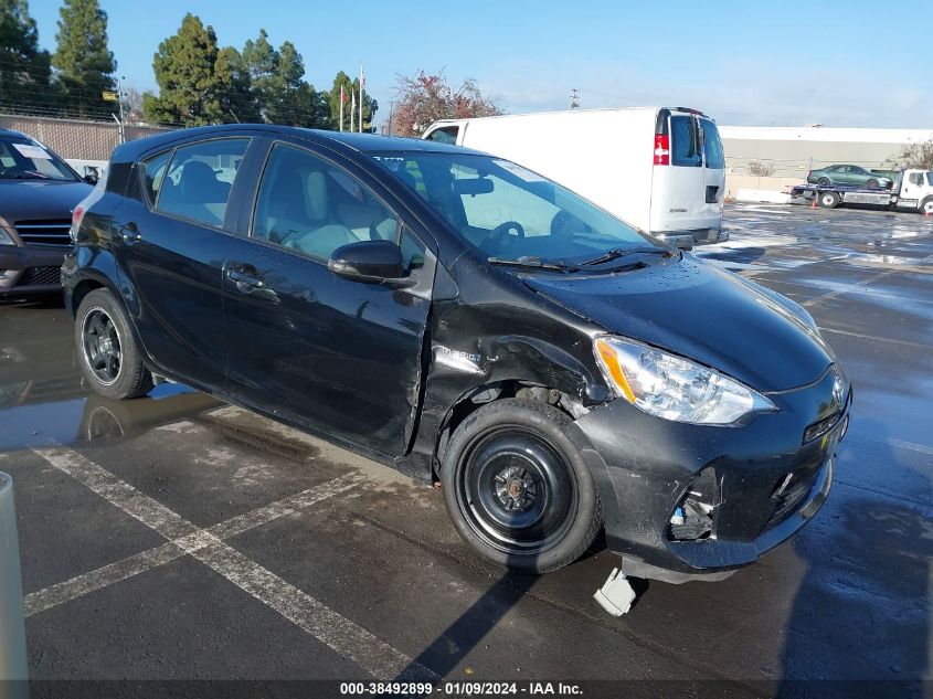2013 TOYOTA PRIUS C ONE - JTDKDTB30D1537134