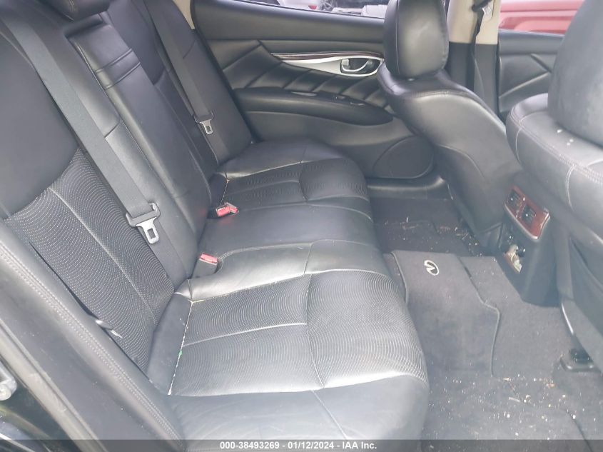 2015 INFINITI Q70L 3.7 JN1BY1PP1FM600685