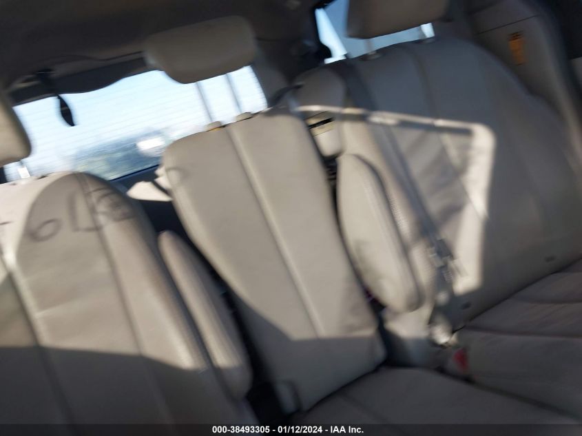 2014 TOYOTA SIENNA XLE V6 8 PASSENGER - 5TDYK3DC9ES443836