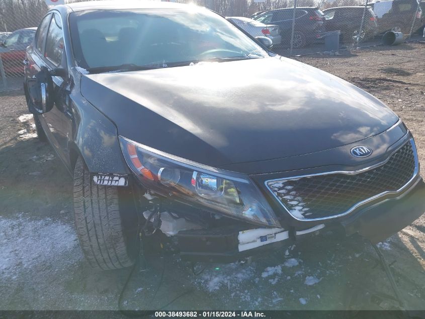 2014 KIA OPTIMA LX - 5XXGM4A70EG303050