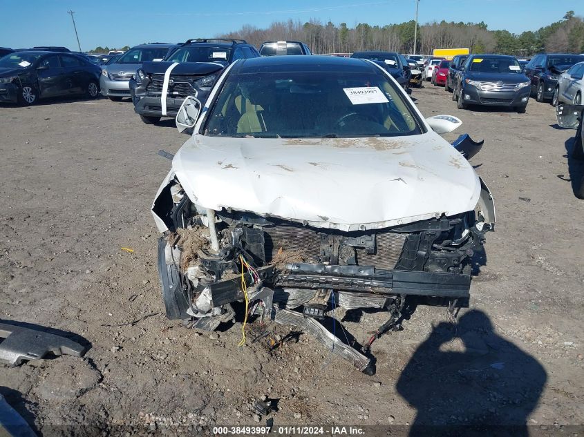 2013 HYUNDAI SONATA HYBRID LIMITED - KMHEC4A4XDA068923