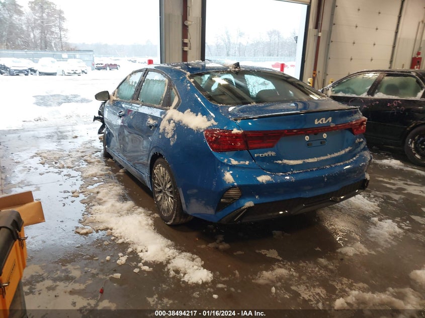 VIN 3KPF54AD9PE685461 2023 KIA FORTE GT LINE