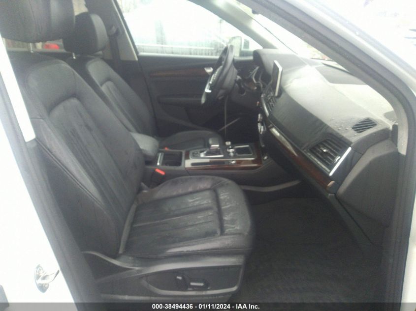 WA1BNAFY7L2108759 2020 AUDI Q5, photo no. 5