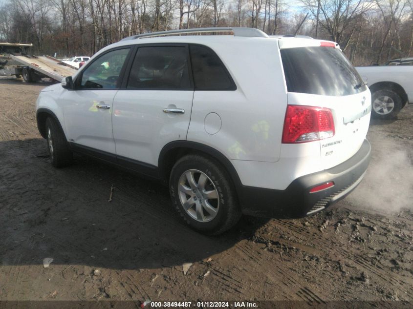 2013 KIA SORENTO LX - 5XYKTCA64DG309720